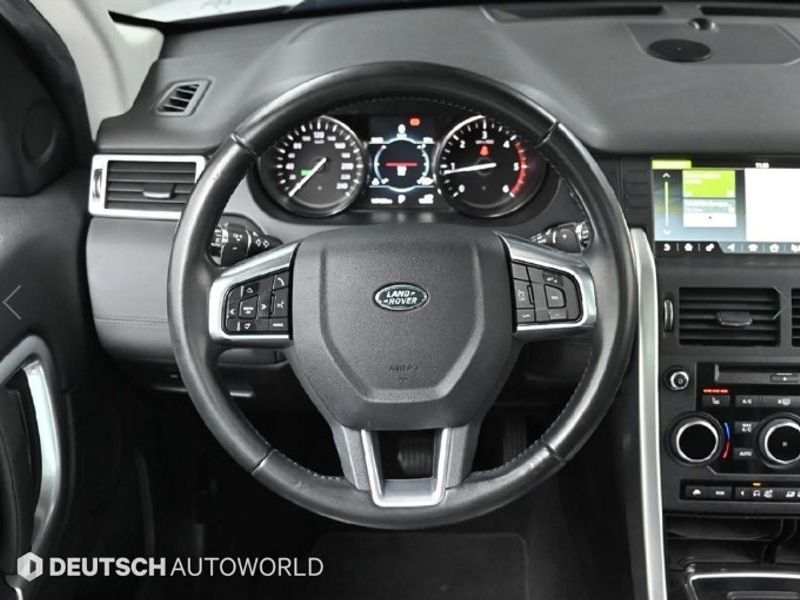 2017 Land Rover Discovery Sport 2.0 TD4 SE photo 13