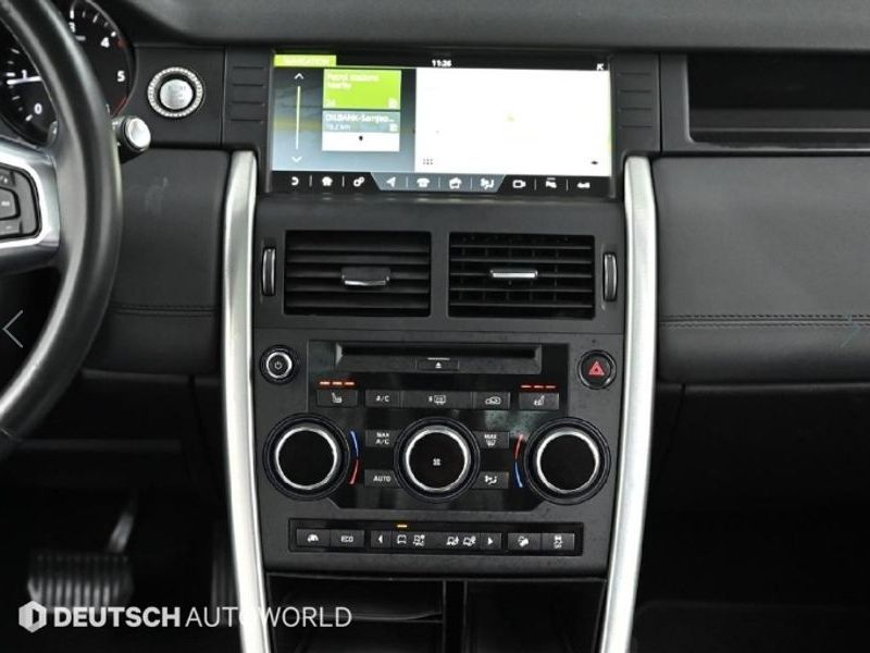 2017 Land Rover Discovery Sport 2.0 TD4 SE photo 14