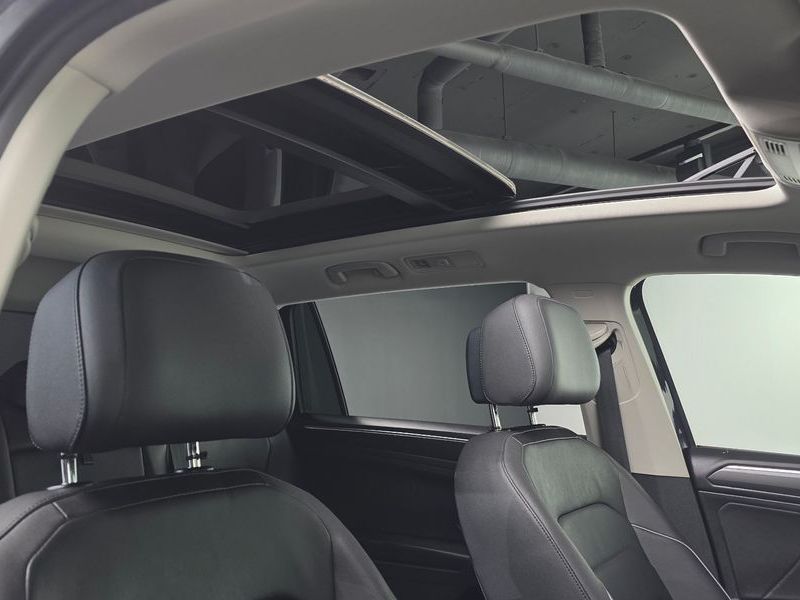 2020 Volkswagen Tiguan 2.0 TDI Prestige photo 18
