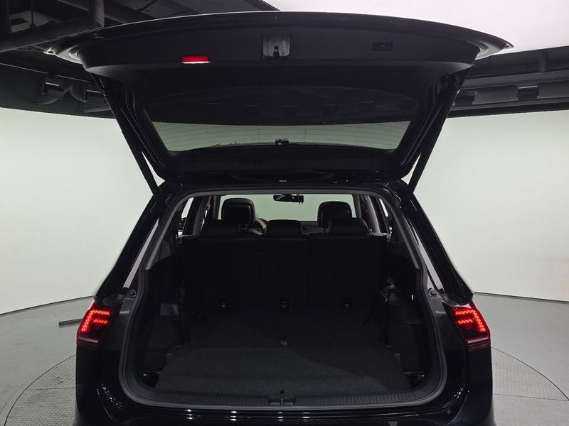 2020 Volkswagen Tiguan 2.0 TDI Prestige photo 20