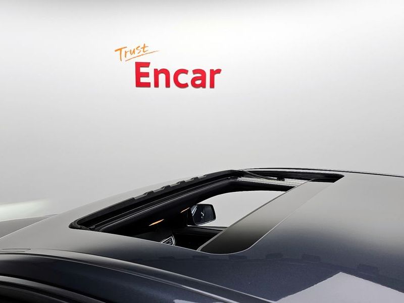 2016 Mercedes-Benz E-Class E220 Bluetec Avantgarde photo 19