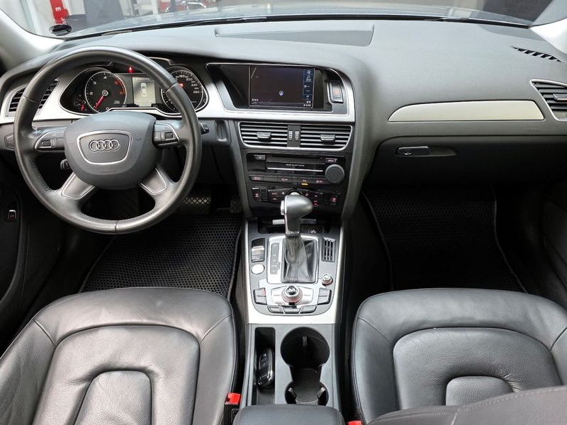 2013 Audi A4 2.0 TDI dynamic B8 photo 7
