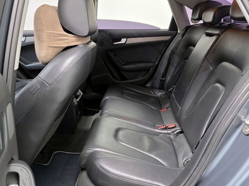 2013 Audi A4 2.0 TDI dynamic B8 photo 12