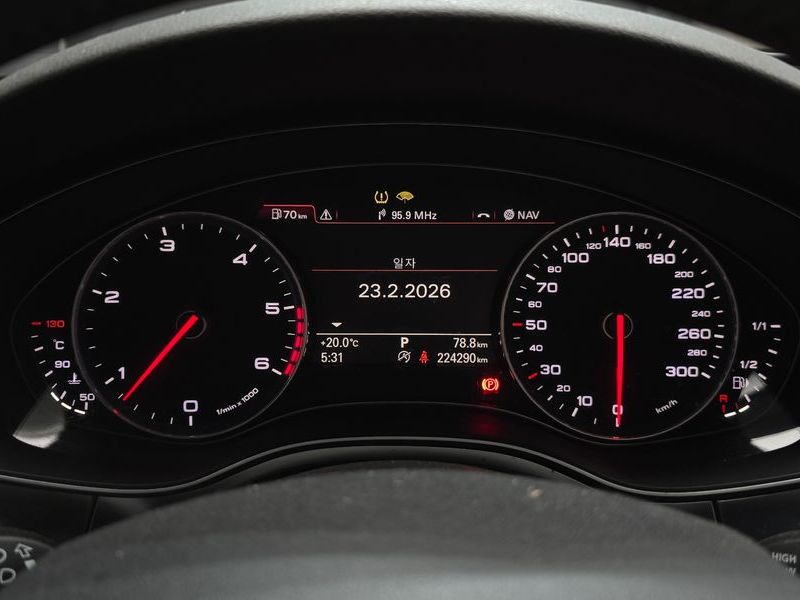 2012 Audi A6 3.0 TDI Quattro C7 photo 8