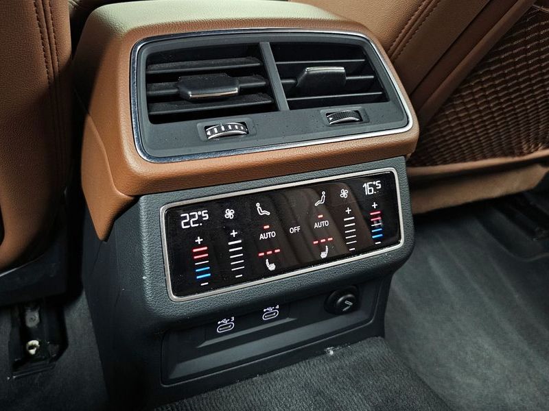 2021 Audi A6 45 TFSI Premium photo 18