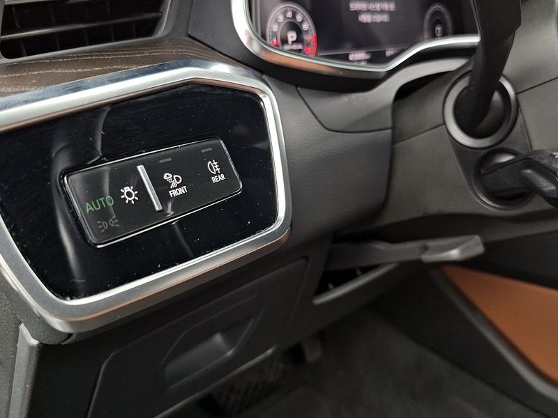 2021 Audi A6 45 TFSI Premium photo 28