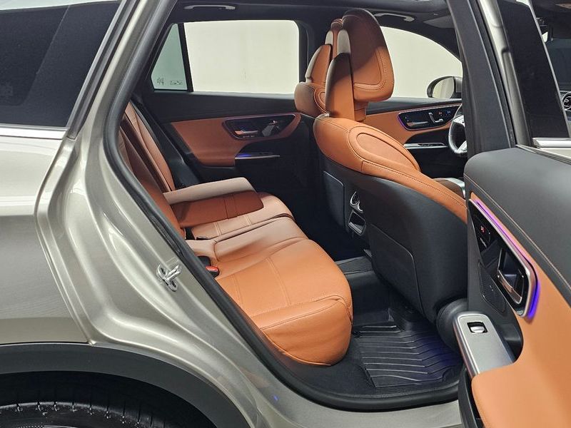 2024 Mercedes-Benz C-Class GLC220 d 4MATIC photo 12