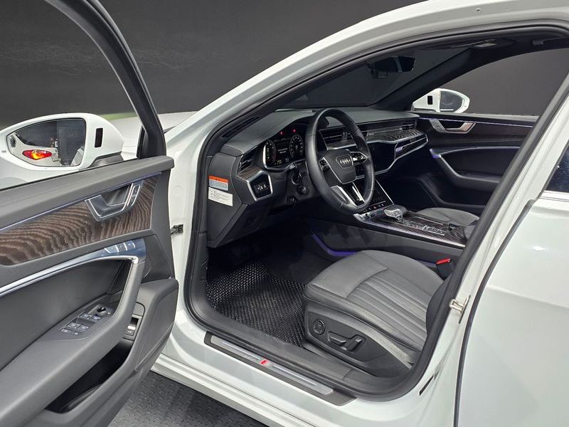 2021 Audi A6 45 TFSI Quattro Premium photo 11