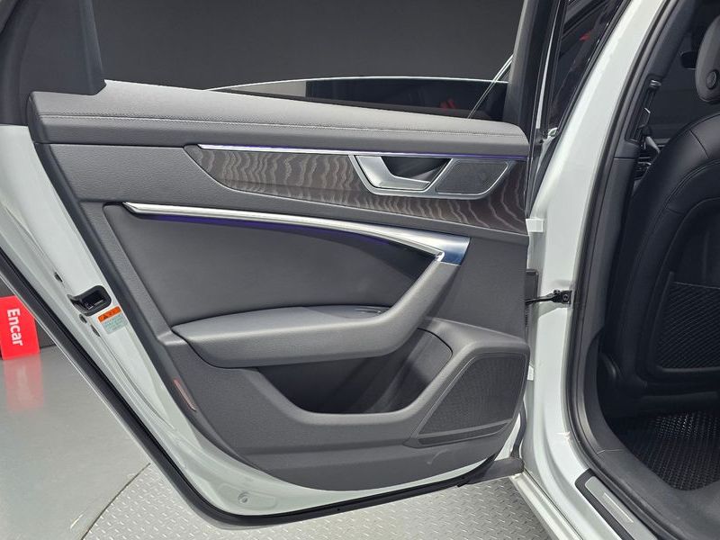 2021 Audi A6 45 TFSI Quattro Premium photo 25