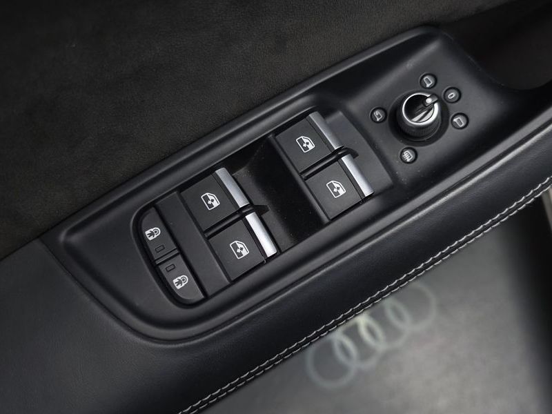 2022 Audi Q7 55 TFSI Quattro Premium photo 28