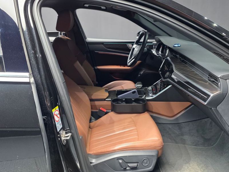 2020 Audi A6 45 TFSI Premium photo 11