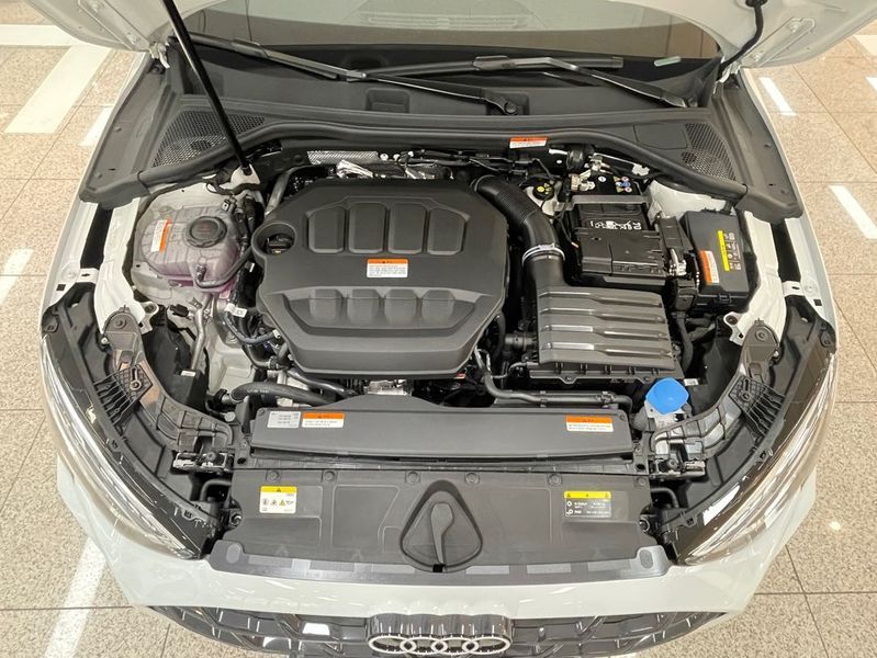 2026 Audi A3 40 TFSI Premium photo 9