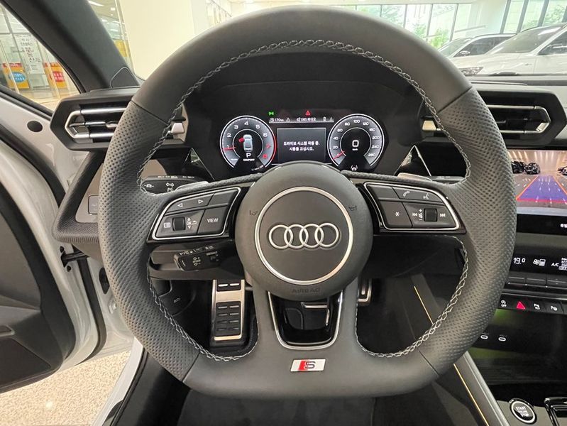2026 Audi A3 40 TFSI Premium photo 14