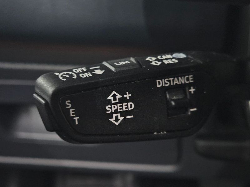 2022 Audi A6 45 TFSI Quattro Premium photo 19