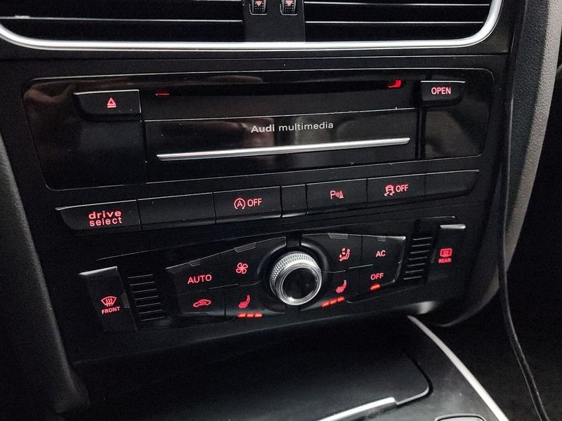 2014 Audi A4 2.0 TDI Quattro Dynamic B8 photo 17
