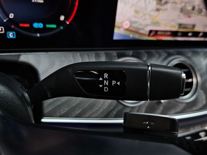 2023 Mercedes-Benz E-Class E350 4MATIC AMG Line photo 9