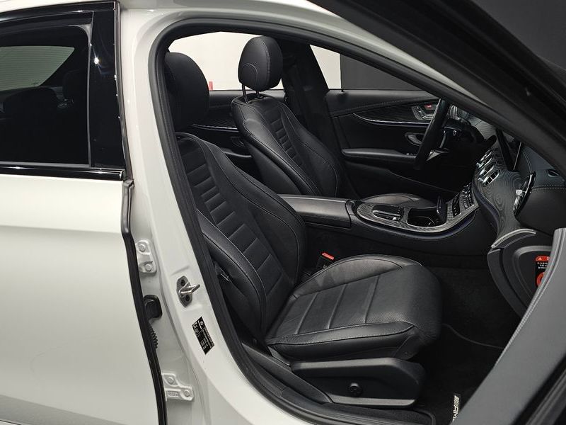 2023 Mercedes-Benz E-Class E350 4MATIC AMG Line photo 10