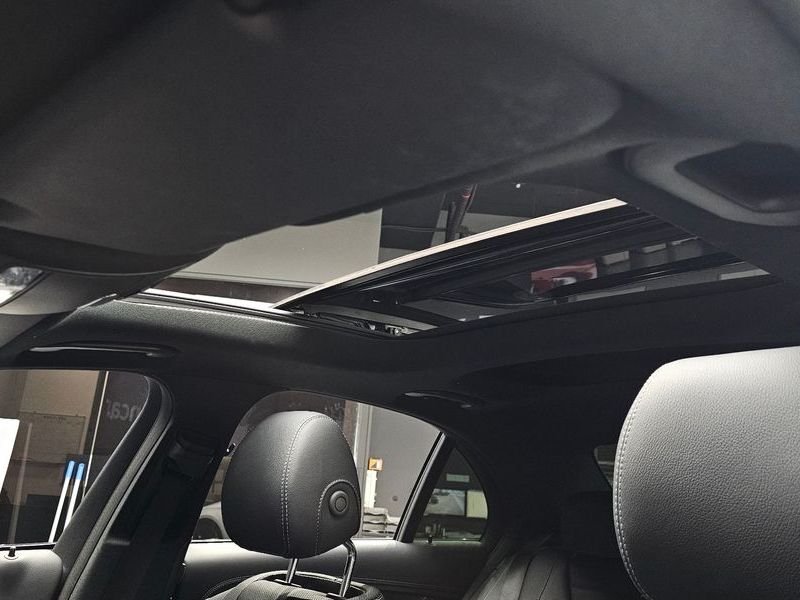 2023 Mercedes-Benz E-Class E350 4MATIC AMG Line photo 17