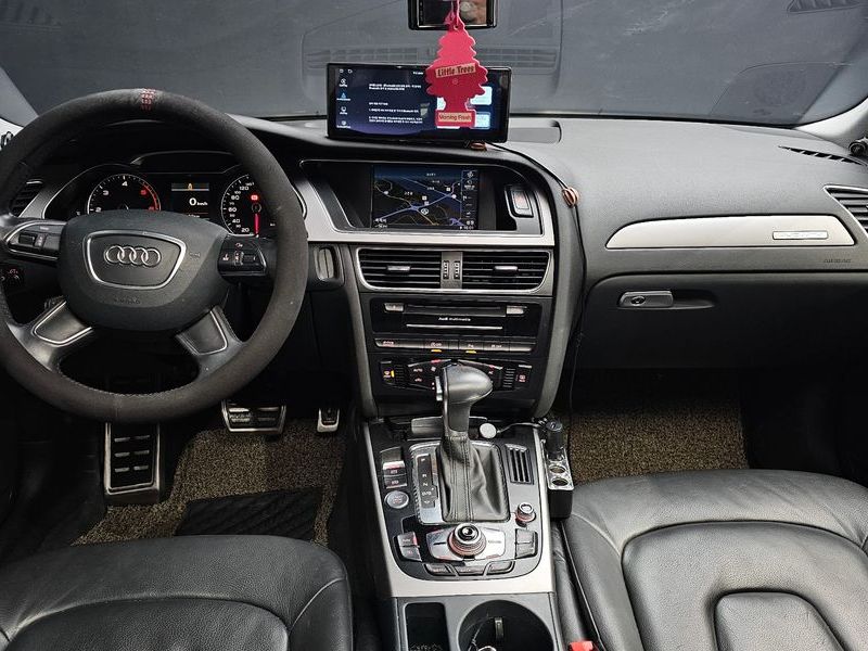 2013 Audi A4 2.0 TDI Quattro Dynamic B8 photo 7