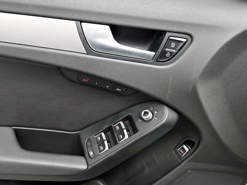 2014 Audi A4 2.0 TDI Quattro Dynamic B8 photo 18