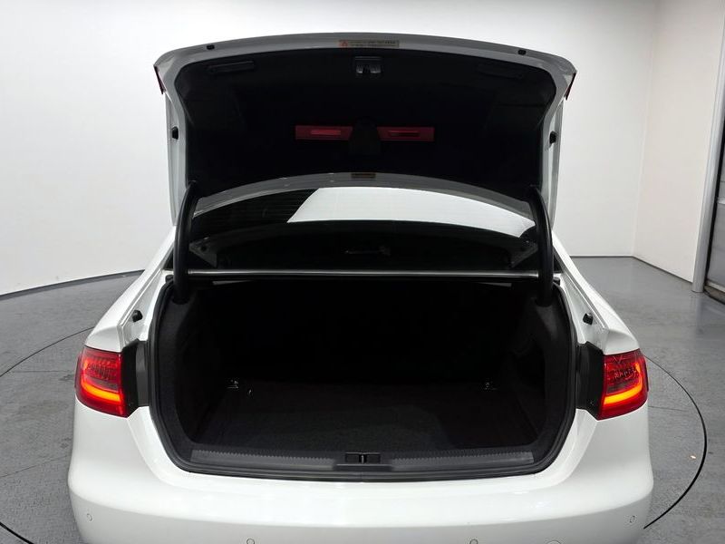 2014 Audi A4 2.0 TDI Quattro Dynamic B8 photo 20