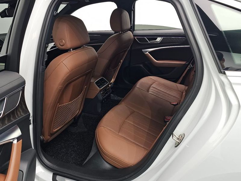 2022 Audi A6 45 TFSI Quattro Premium photo 12