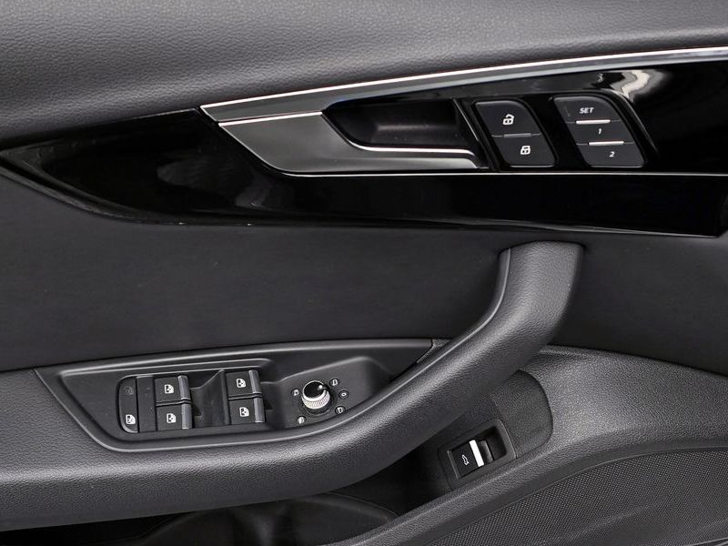 2021 Audi A4 40 TFSI Premium photo 18