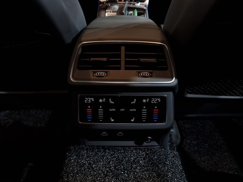 2024 Audi A7 55 TFSI Quattro Premium photo 18
