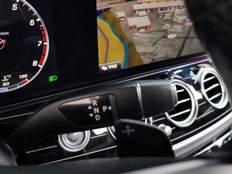 2020 Mercedes-Benz E-Class E450 4MATIC Exclusive photo 9