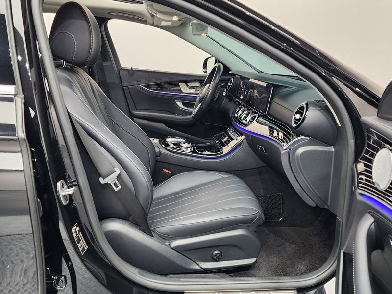 2020 Mercedes-Benz E-Class E450 4MATIC Exclusive photo 11