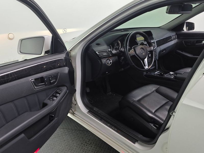 2013 Mercedes-Benz E-Class E220 CDI Avantgarde photo 10