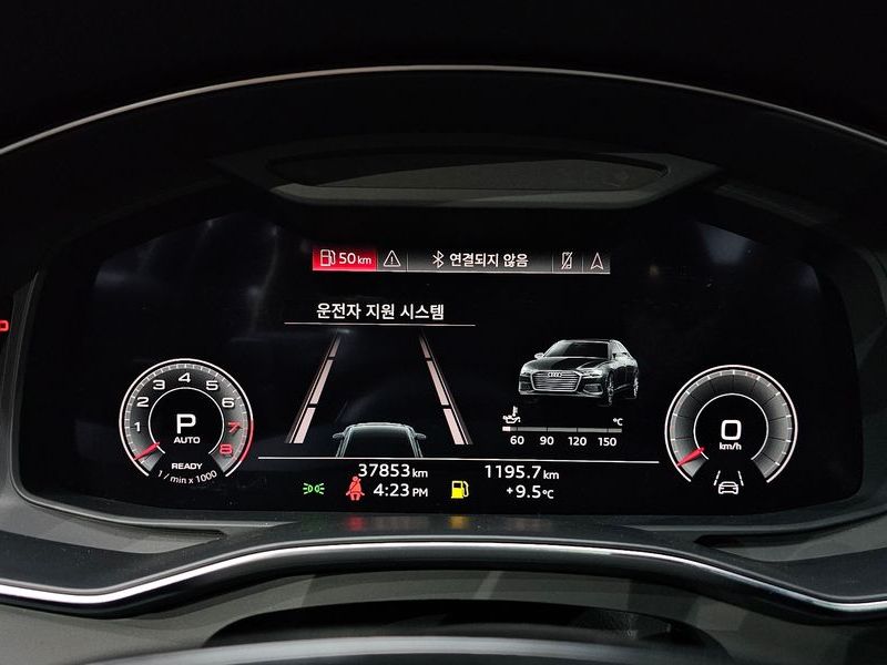 2023 Audi A6 45 TFSI Quattro Premium photo 8
