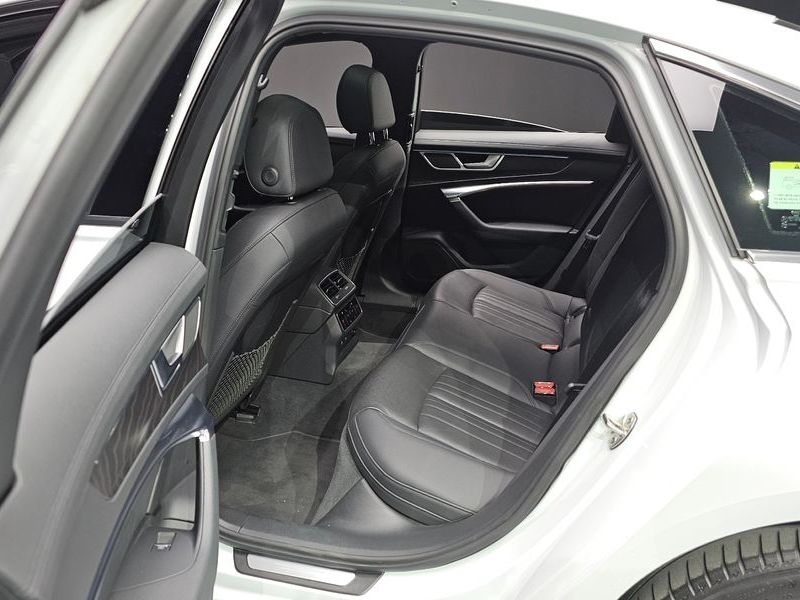 2023 Audi A6 45 TFSI Quattro Premium photo 11