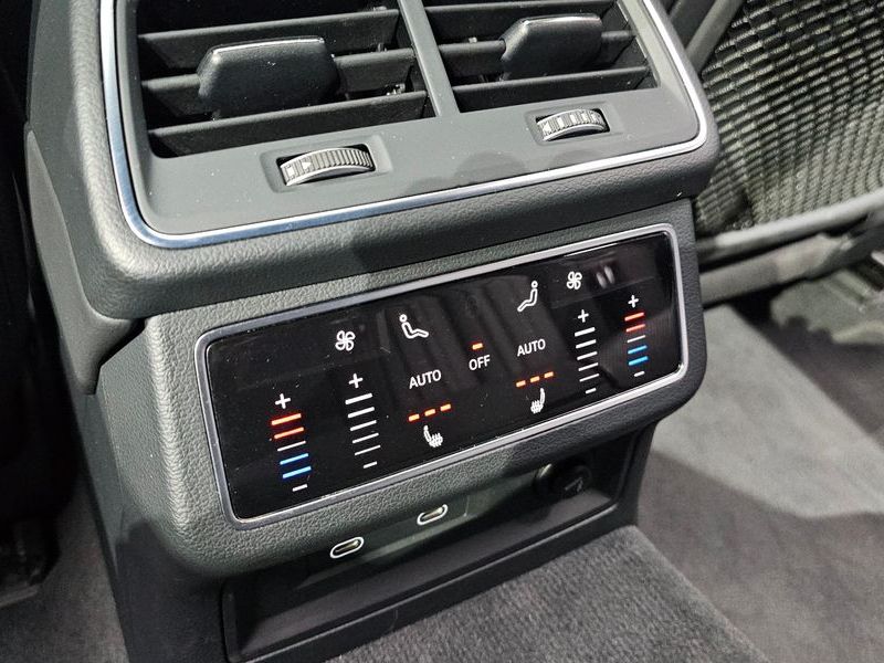 2023 Audi A6 45 TFSI Quattro Premium photo 19
