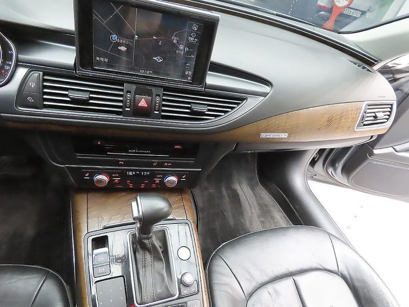 2012 Audi A7 3.0 TFSI Quattro Dynamic 4G photo 9