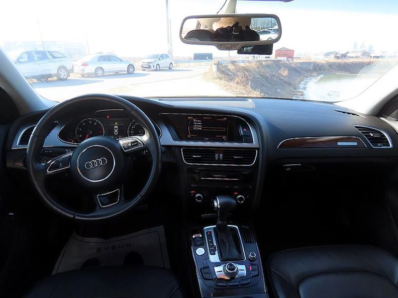 2013 Audi A4 2.0 TFSI Quattro prestige B8 photo 9