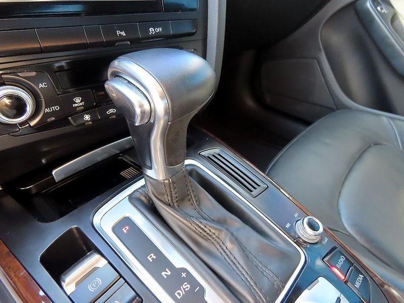 2013 Audi A4 2.0 TFSI Quattro prestige B8 photo 11