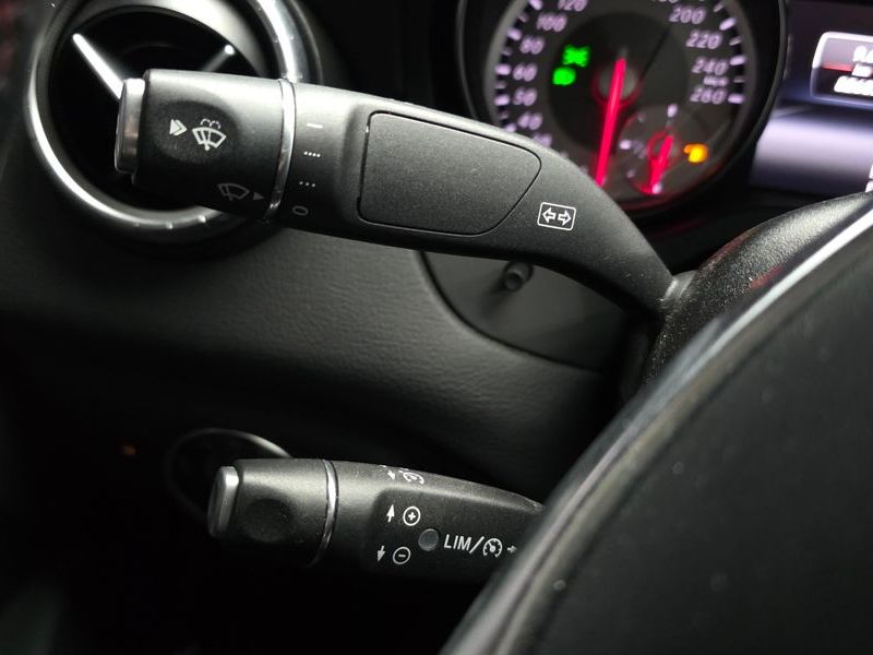 2015 Mercedes-Benz A-Class CLA250 4MATIC photo 19