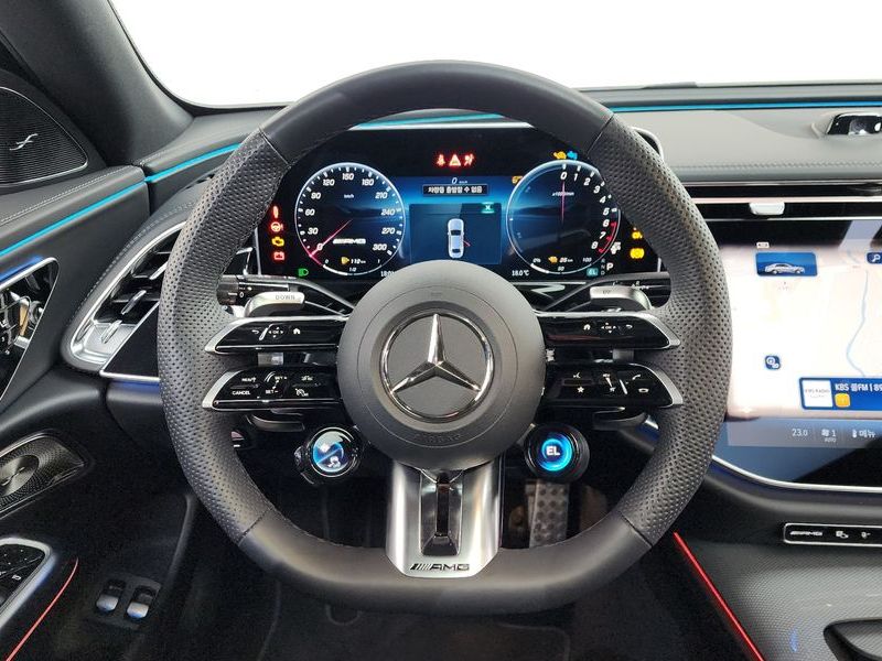2025 Mercedes-Benz E-Class AMG E53e 4MATIC+ photo 13