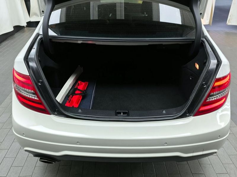 2012 Mercedes-Benz C-Class C220 CDI BlueEFFICIENCY photo 20