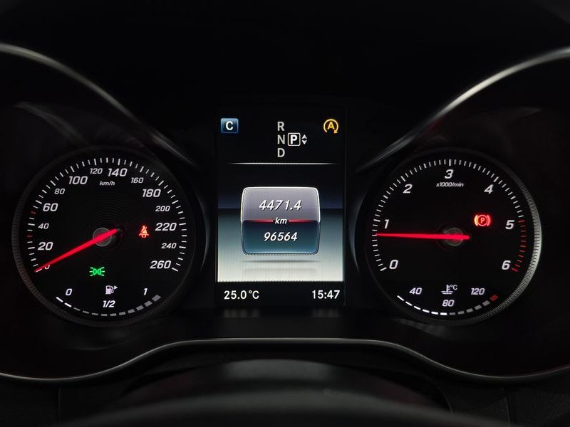 2015 Mercedes-Benz C-Class C220 BlueTEC Avantgarde photo 8