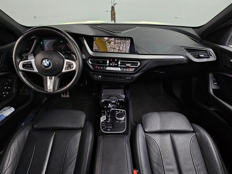 2022 BMW 1시리즈 120i M Sports photo 7