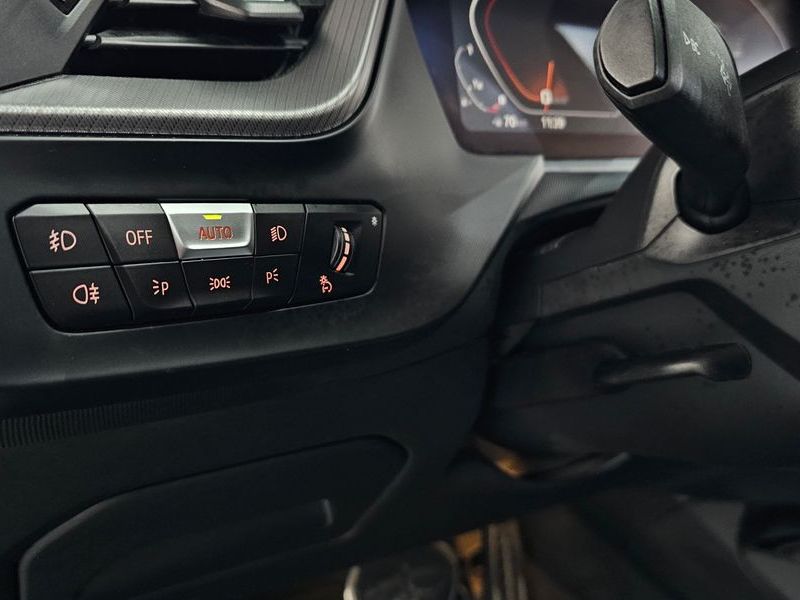 2022 BMW 1시리즈 120i M Sports photo 29