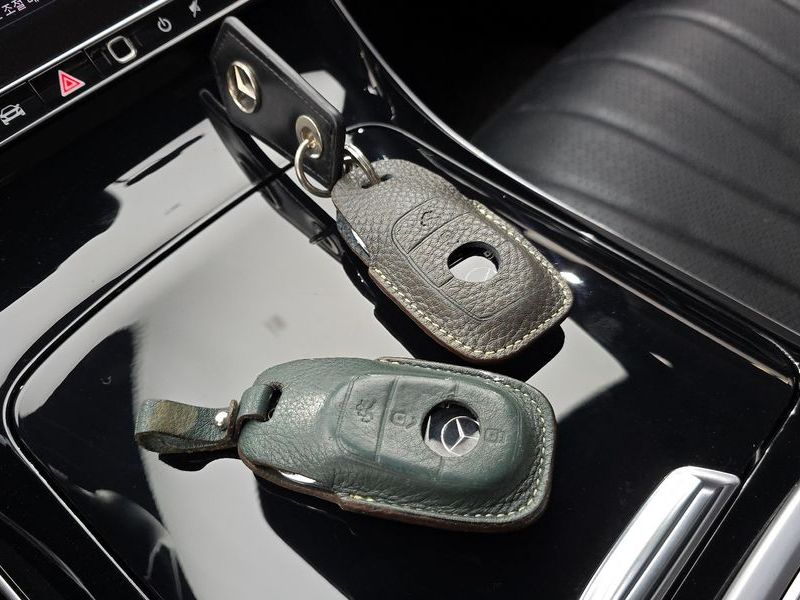 2022 Mercedes-Benz S-Class S350 d photo 18