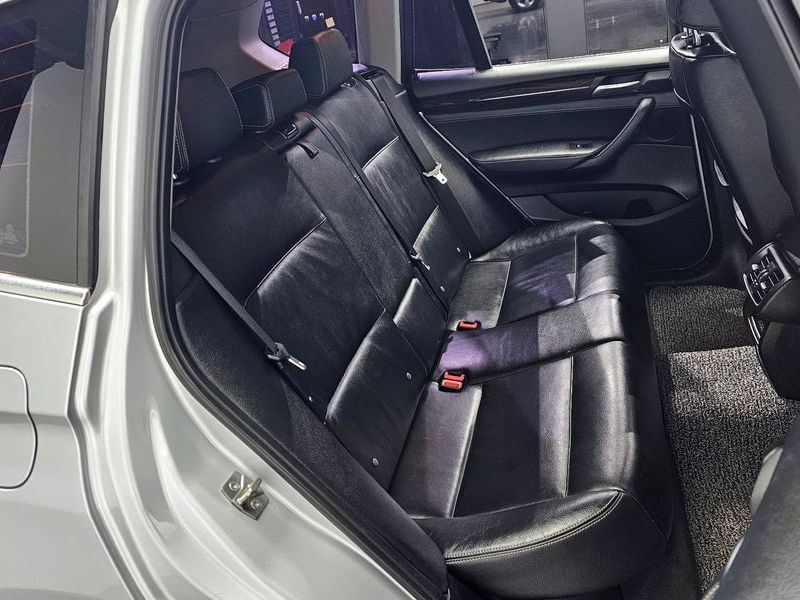 2012 BMW X3 xDrive 20d High photo 12