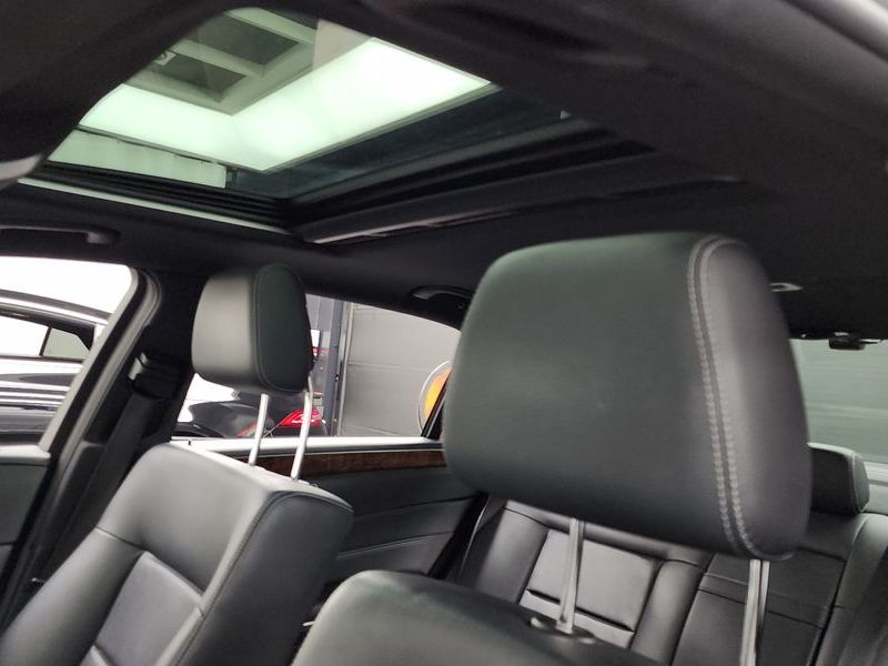 2014 Mercedes-Benz E-Class E200 Elegance photo 19