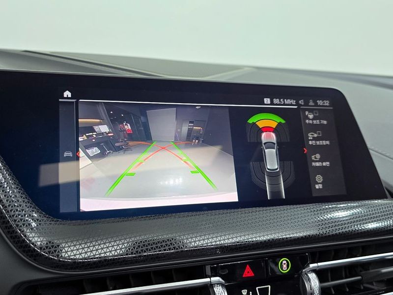 2024 BMW 1시리즈 120i Sports photo 15