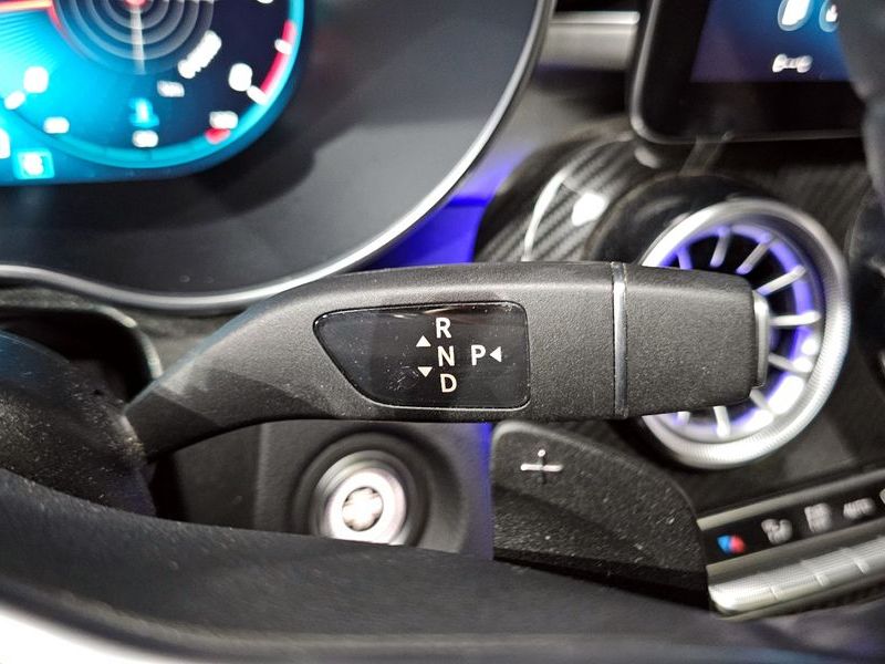 2020 Mercedes-Benz C-Class GLC220 d 4MATIC Coupe photo 9