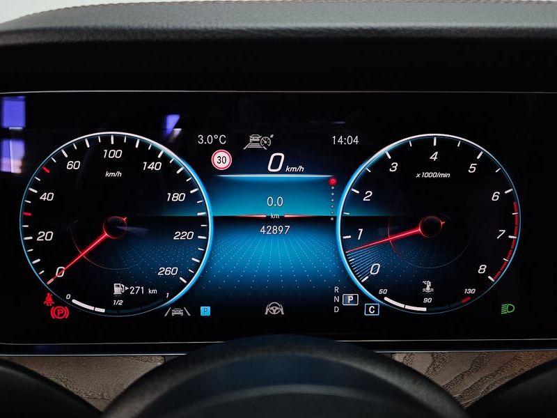 2021 Mercedes-Benz E-Class E250 Exclusive photo 8