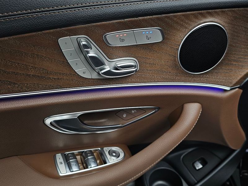 2021 Mercedes-Benz E-Class E250 Exclusive photo 18